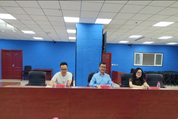 Kaiyun中国：助力开放型经济发展！贵阳市进出口企业协会迁入双龙(图3)
