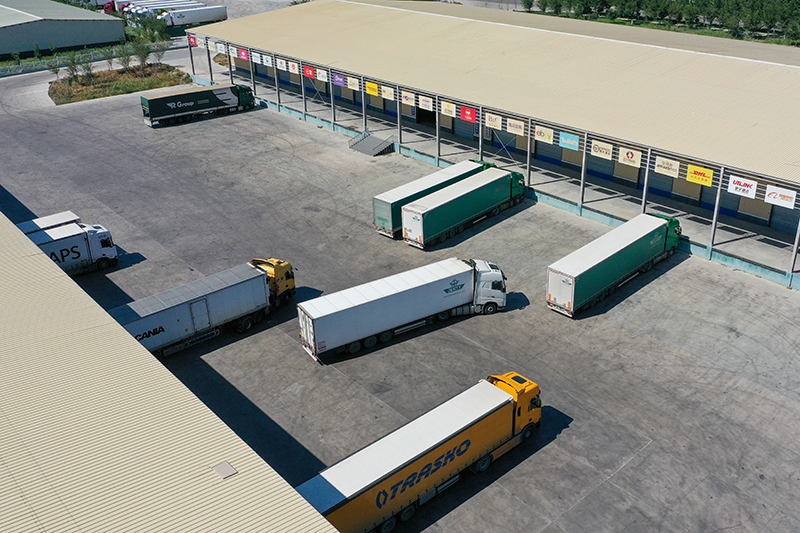 开云网站：阿拉山口口岸：跨境电商释放外贸增长新动能(图2)