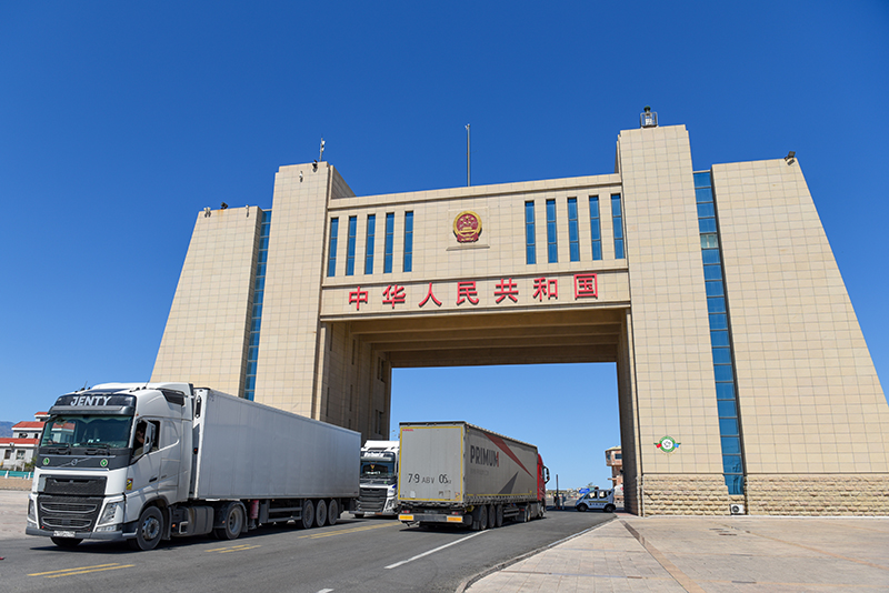 开云网站：阿拉山口口岸：跨境电商释放外贸增长新动能(图5)
