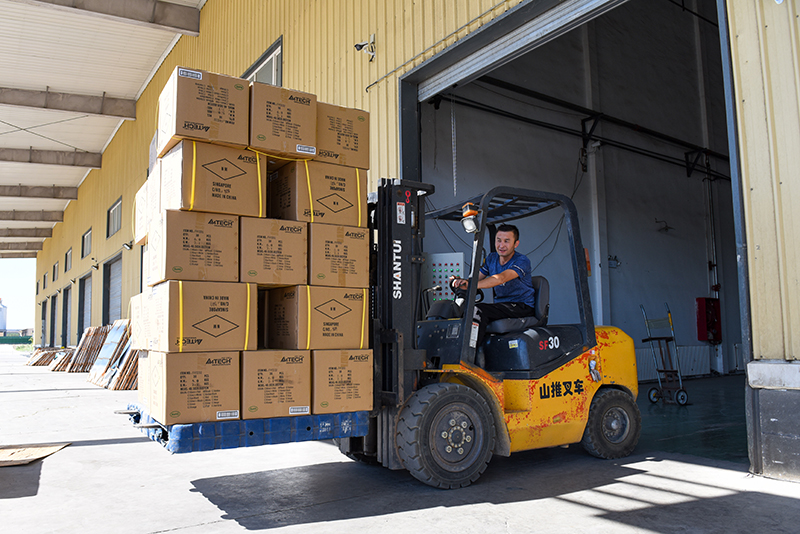 开云网站：阿拉山口口岸：跨境电商释放外贸增长新动能(图13)