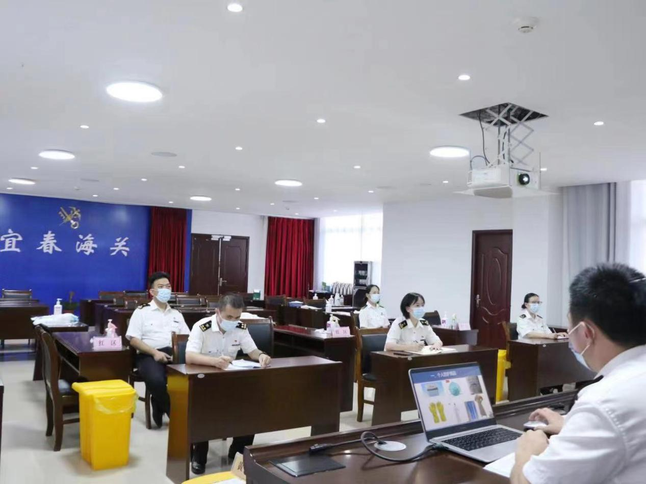 Kaiyun中国：通关更快！成本更低！服务更优！——江西宜春海关不断释放营商环境红利(图2)