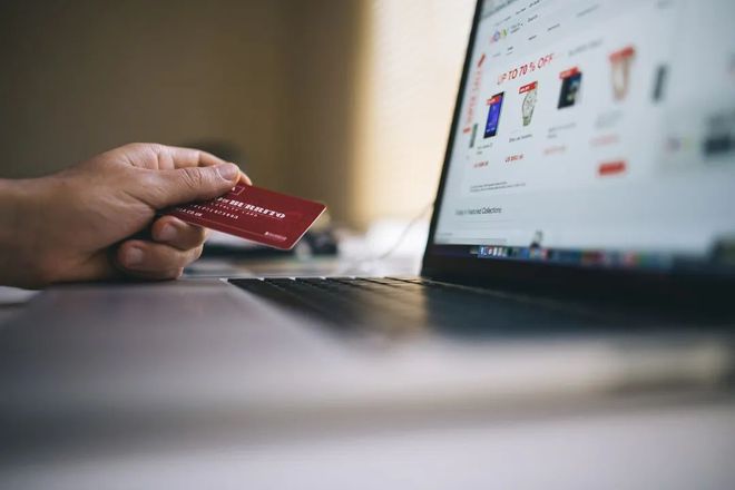 Kaiyun中国：逃难卖家包围闲鱼(图2)