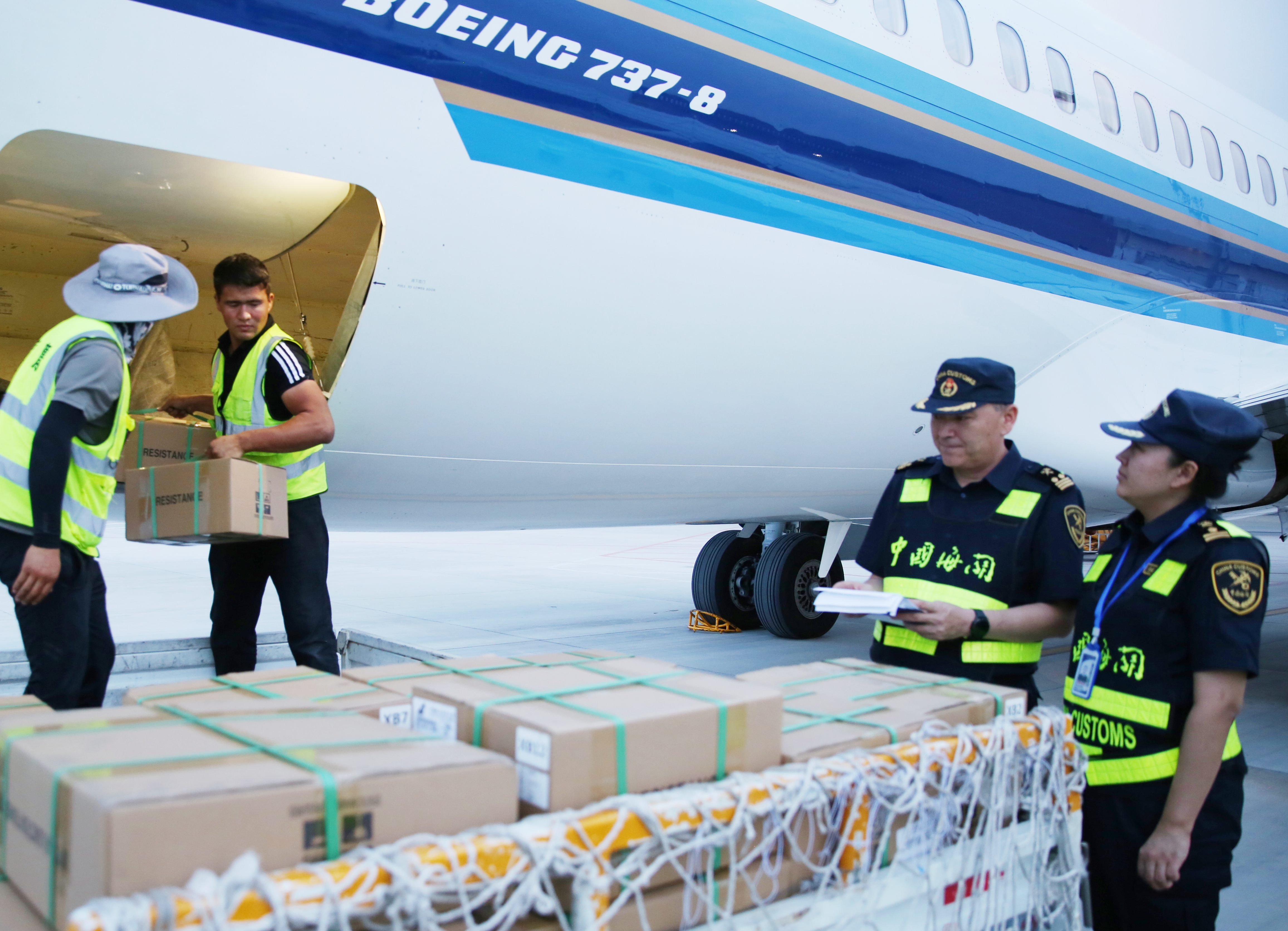 Kaiyun中国：上半年喀什地区外贸进出口总值同比增长672%(图1)