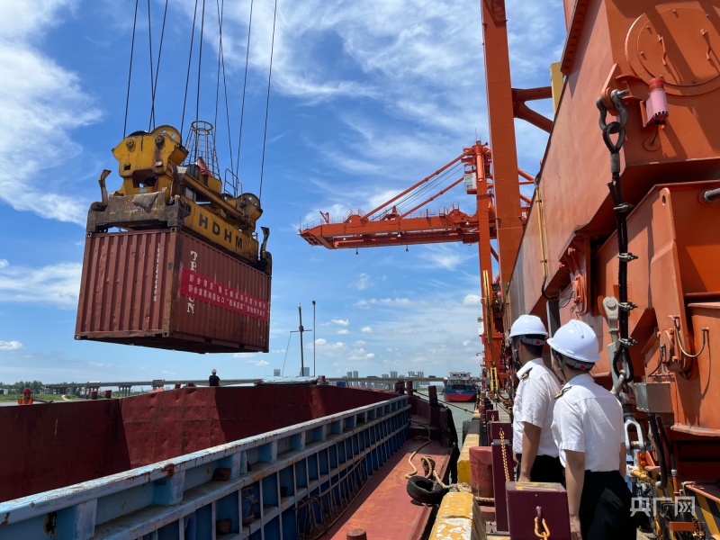 Kaiyun中国：新余企业出口通关再添新“快车道”(图2)