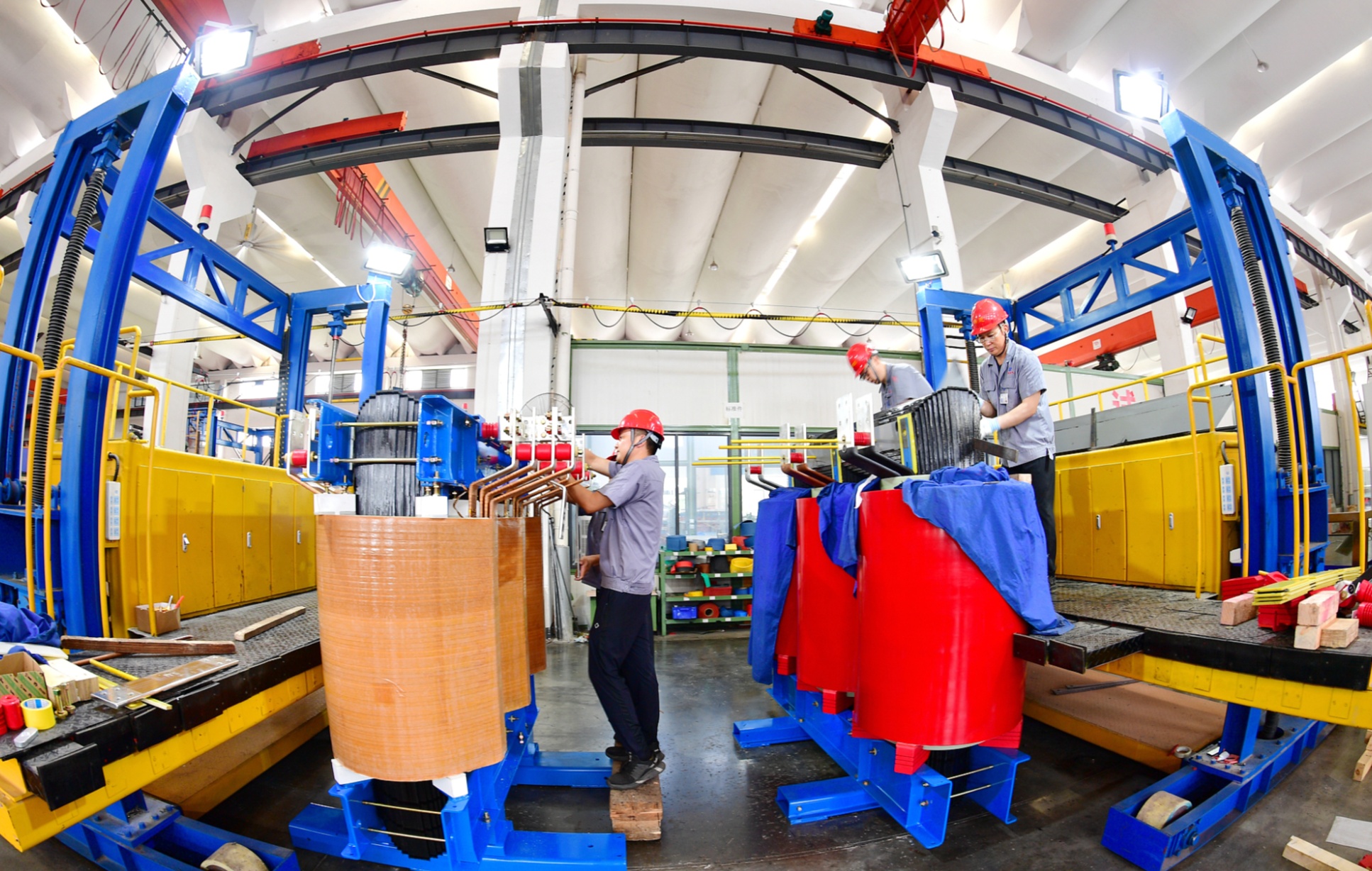 开云网站：高质量发展看中国丨上半年我国外贸创下新高海关总署分析三方面主要原因(图1)