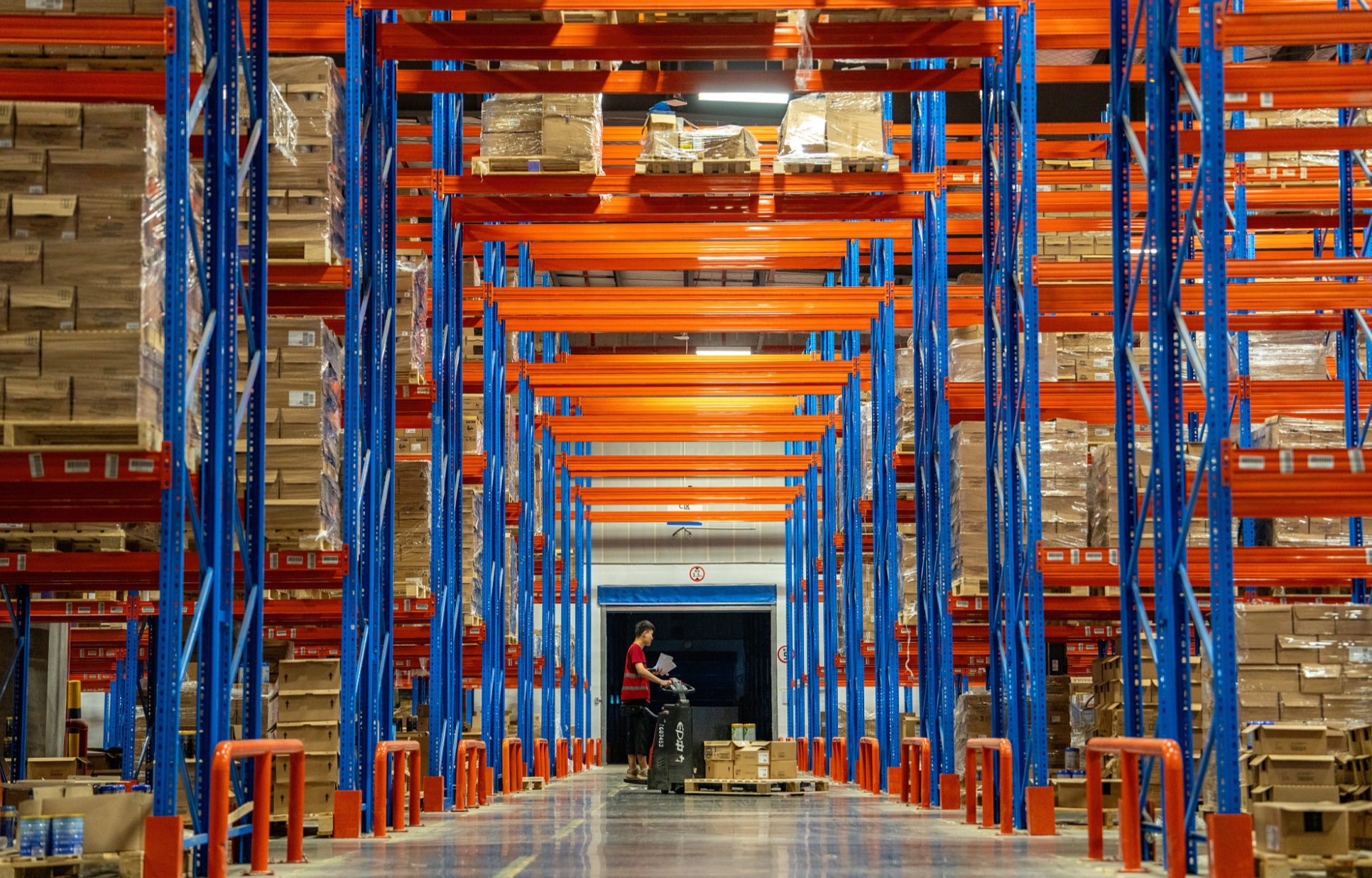 开云网站：高质量发展看中国丨上半年我国外贸创下新高海关总署分析三方面主要原因(图3)