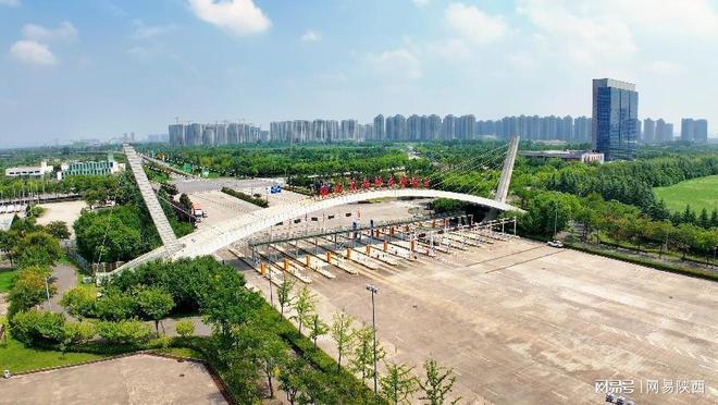开云网站：高新综保区集中查检点启用助力企业通关时间由15天压缩至2天(图4)