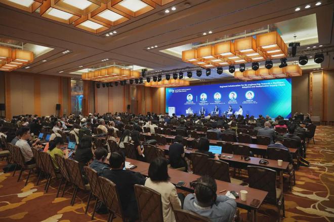 Kaiyun中国：蓄势破局聚力前行！2024亚太纺织服装供应链博览会暨高峰论坛在新加坡璀璨上演(图2)