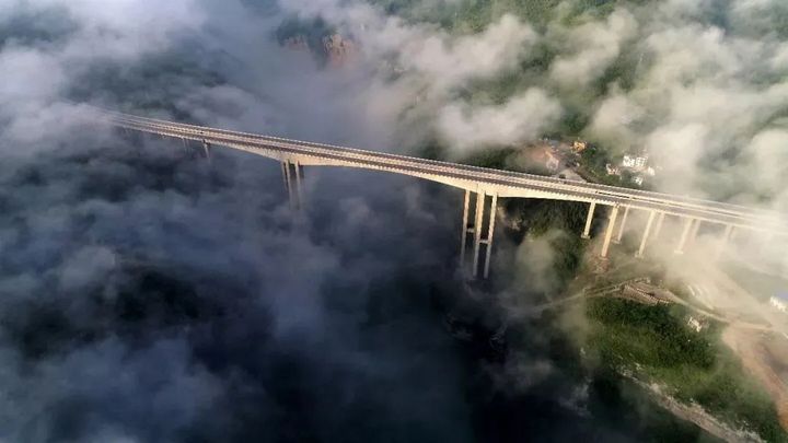 Kaiyun中国：铜仁：坦途如虹大道致远(图5)