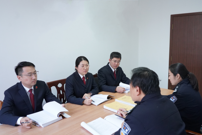 开云网站:微信聊天记录中找到关键证据