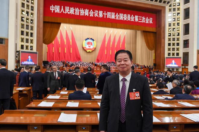 开云网站：【财眼观两会】林龙安委员：建议建设数字化跨境易货平台(图1)