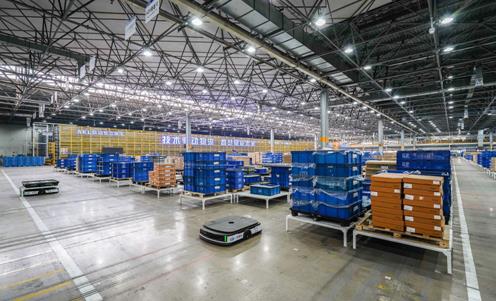 开云网站：汽车物流企业在燃油汽车销量下滑背景下的破局策略(图2)