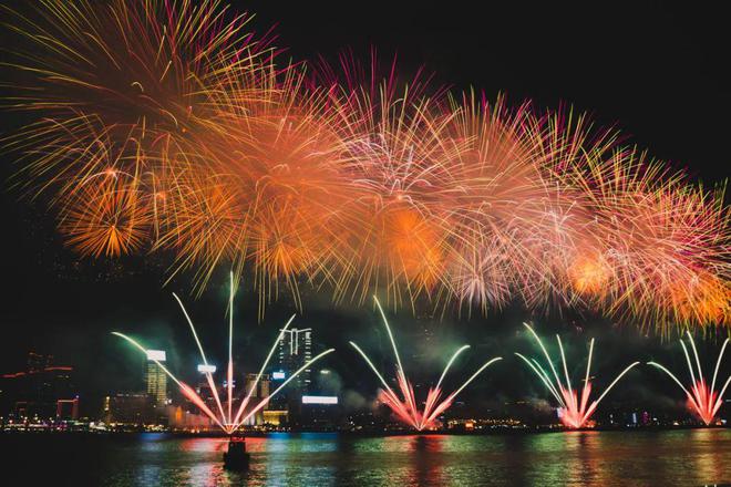 开云网站：跨年夜深圳湾、罗湖口岸将延长通关时间！