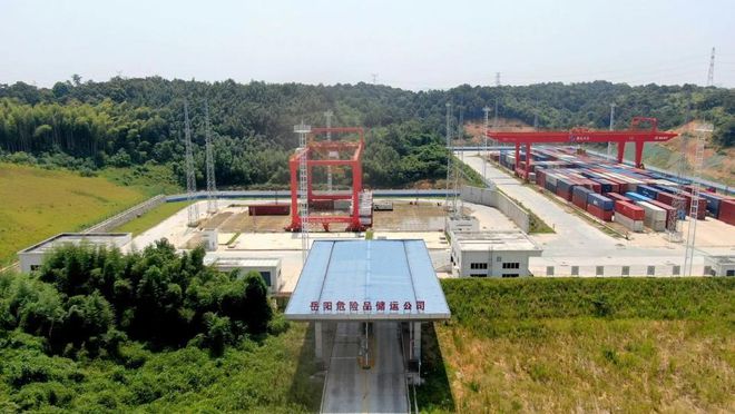 Kaiyun中国：岳阳自贸片区凭“首试”“首推”创倡”出圈！(图2)