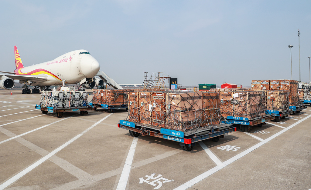 开云网站：一季度江苏机场货邮吞吐量125万吨同比增长108%(图2)