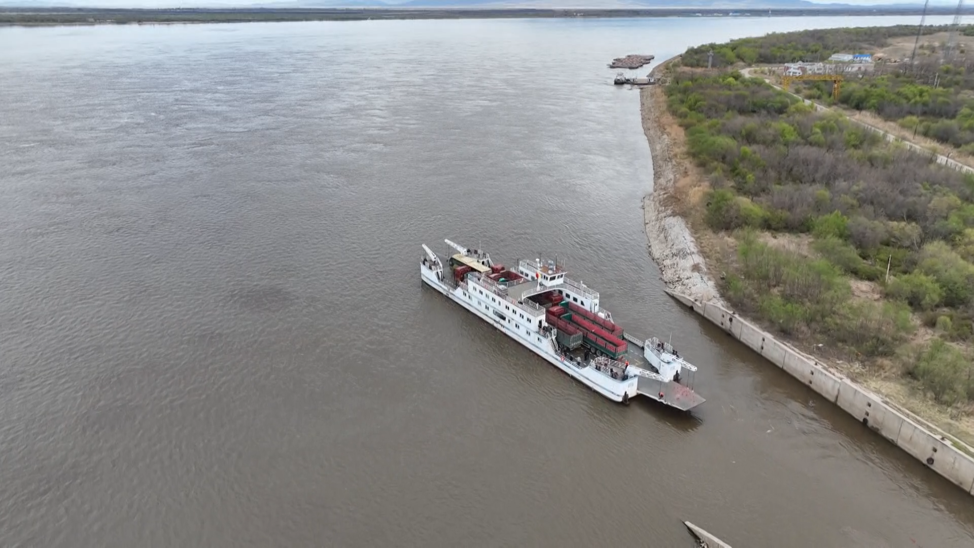 开云网站：高质量发展看中国春潮涌界江黑龙江对俄经贸文旅交流绿意盎然
