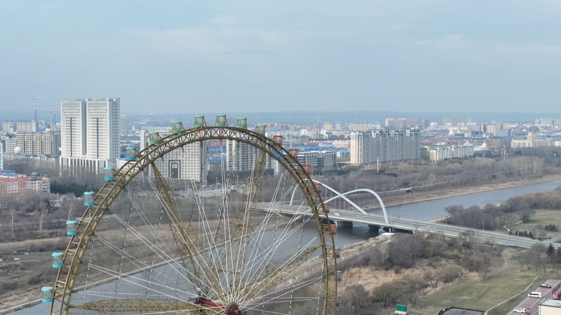 开云网站：高质量发展看中国春潮涌界江黑龙江对俄经贸文旅交流绿意盎然(图5)