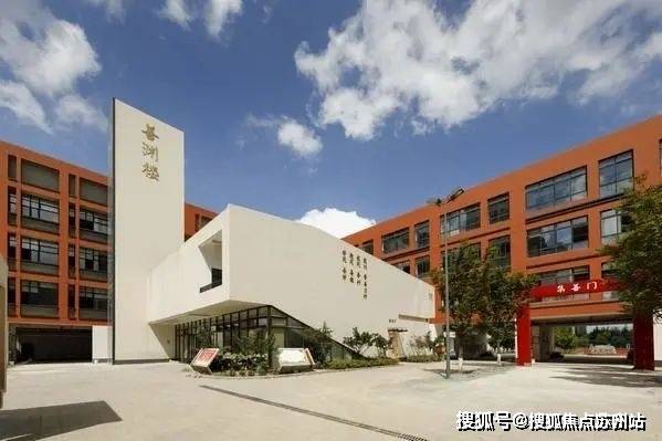 开云网站：香逸铂悦(营销中心)首页网站-香逸铂悦销售中心(售楼处)-交房时间-周边配套-售楼处电话-楼盘欢迎您-地址-价格-户型-小区环境-楼盘详情(图5)