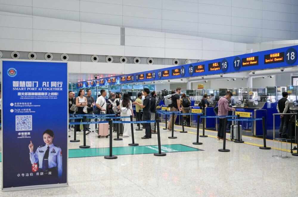 Kaiyun中国：广州白云机场口岸出入境人员突破去年总量(图1)