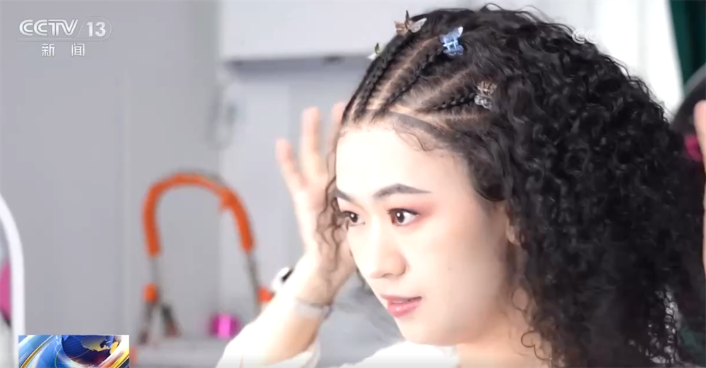 开云网站:外贸一线观察|依托多式联运织密物流网郑州推动“内陆节点”跃升为开放前沿(图11)