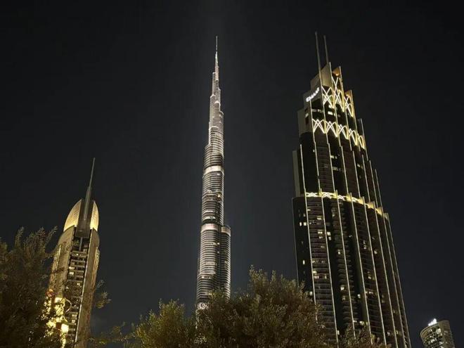 Kaiyun中国：当“世界枢纽”按下暂停键迪拜爆炸前后的24小时(图4)