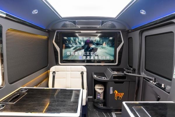 开云网站:秦皇岛红旗国悦4S店12座现车分期免息优惠政策(图4)